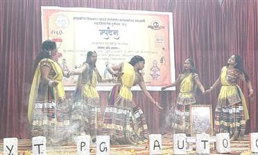Science College Durg - साईंस कालेज, दुर्ग में रंगारंग स्पंदन कार्यक्रम आयोजित  बसंत पंचमी केवल पूजन ही नही बल्कि आदर्षो को आत्मसात करने का दिन  