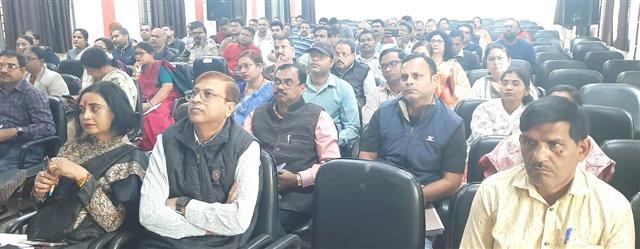 व्यापम की जल संसाधन विभाग अंतर्गत अमीन भर्ती परीक्षा -Event of Govt.V.Y.T.PG. Autonomous College, Durg