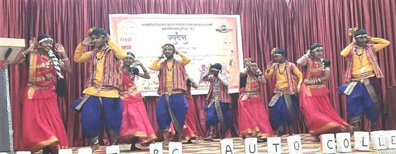 Science College Durg - साईंस कालेज, दुर्ग में रंगारंग स्पंदन कार्यक्रम आयोजित  बसंत पंचमी केवल पूजन ही नही बल्कि आदर्षो को आत्मसात करने का दिन  